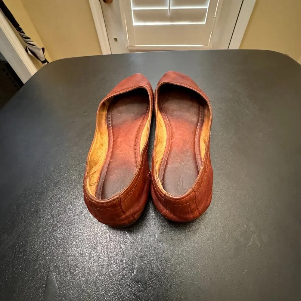 Frye Carson ballet flats tan size 7.5